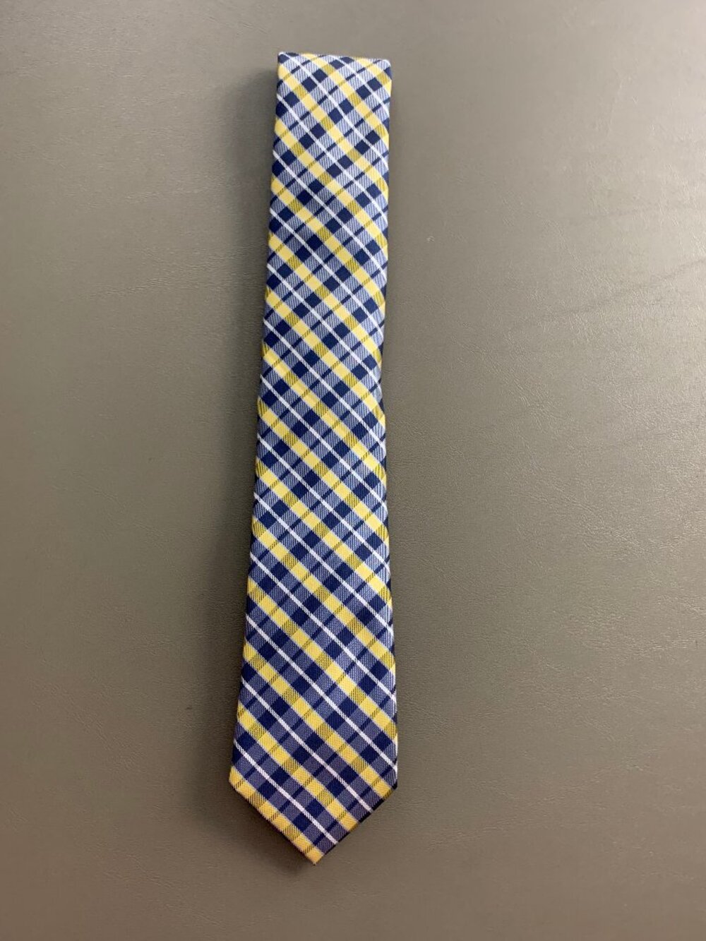 Club Room Men's 3'' 100% Polyester Neck Tie, Yellow Blue Everberg Plaid, OS